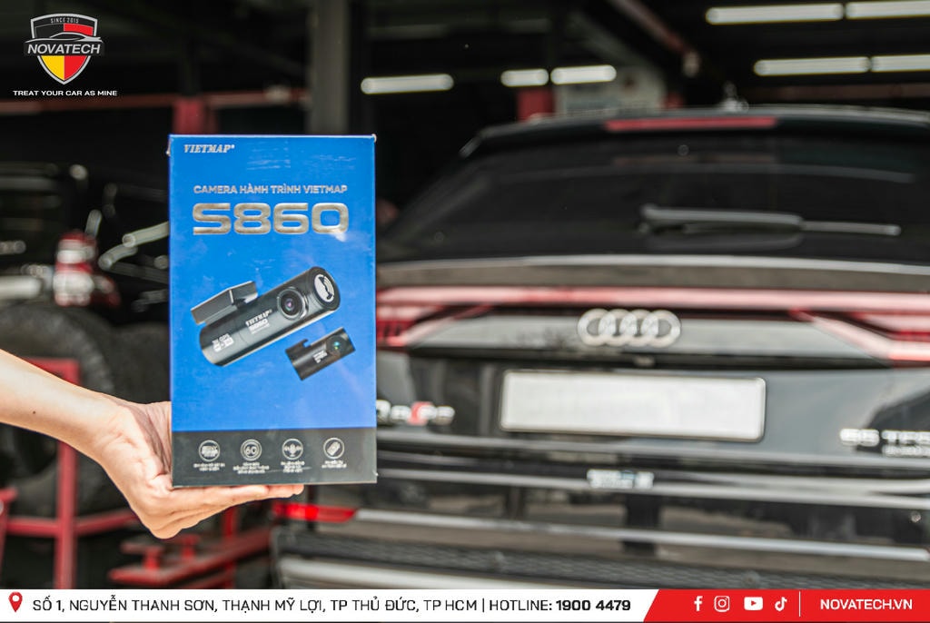 Camera hành trình cho Audi Q8 Camera hành trình