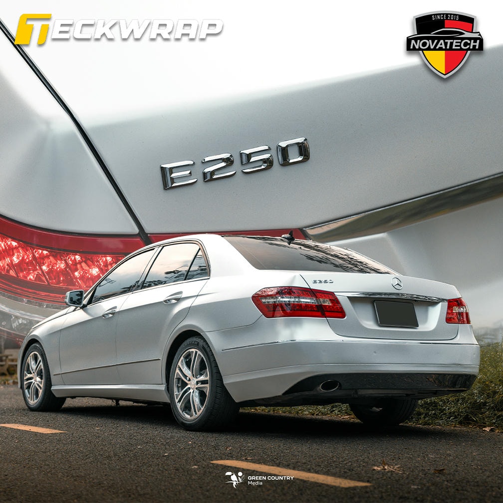 PPF TeckWrap SATIN PEARL WHITE (ECH01) cao cấp cho Mercedes E250