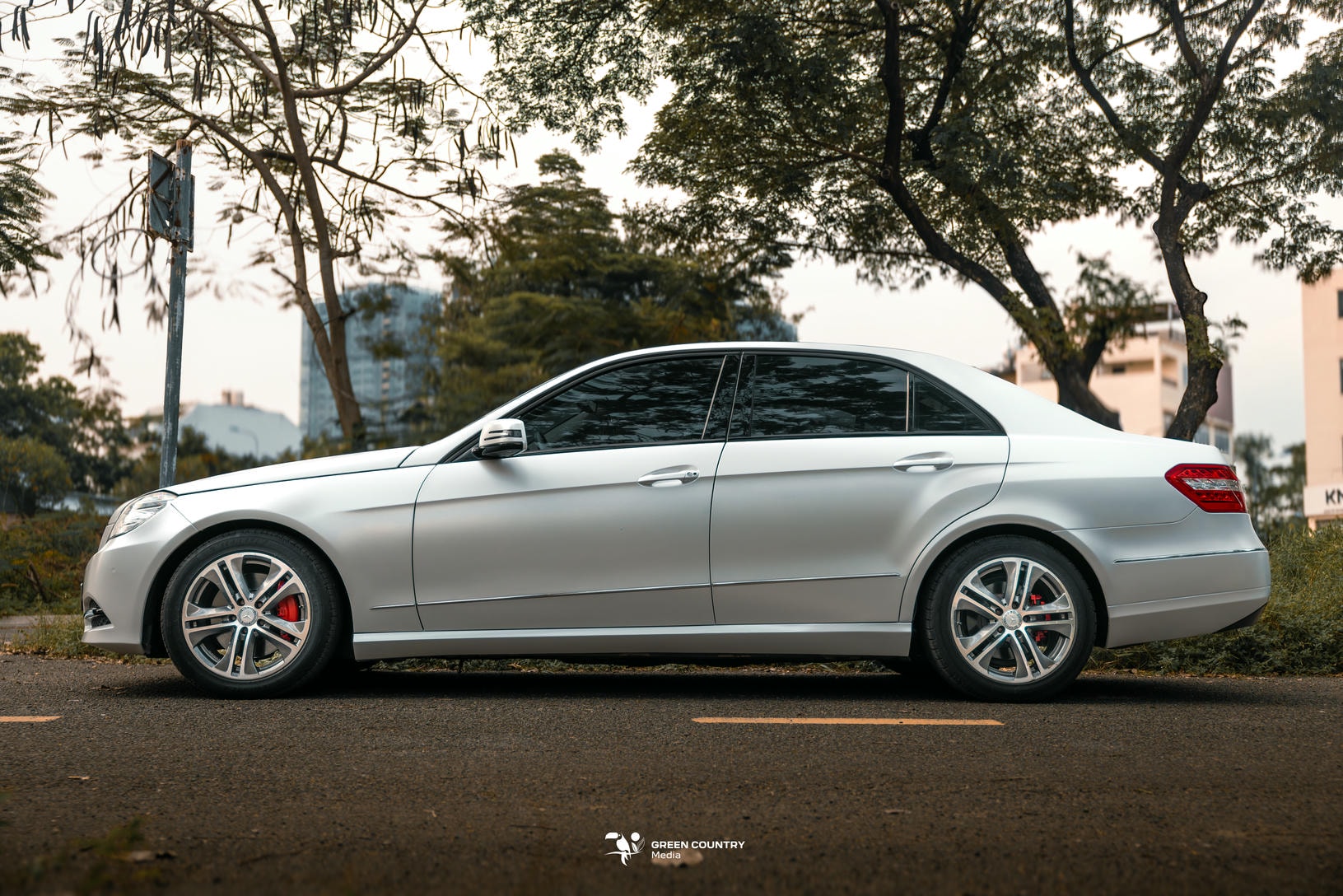 Chi phí dán PPF Mercedes – đừng hỏi “bao nhiêu tiền”, hãy hỏi “được gì”